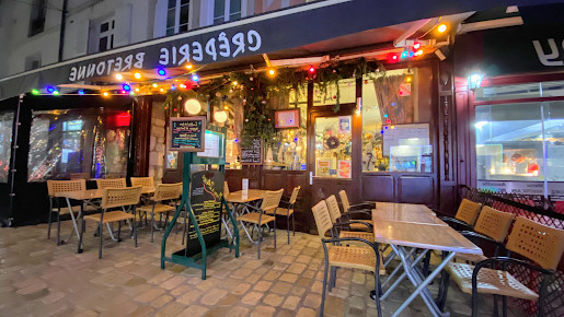 Crêperie Bretonne - Bar & Restaurant de spécialités de Galettes et Crêpes fait maison, à base de produits frais